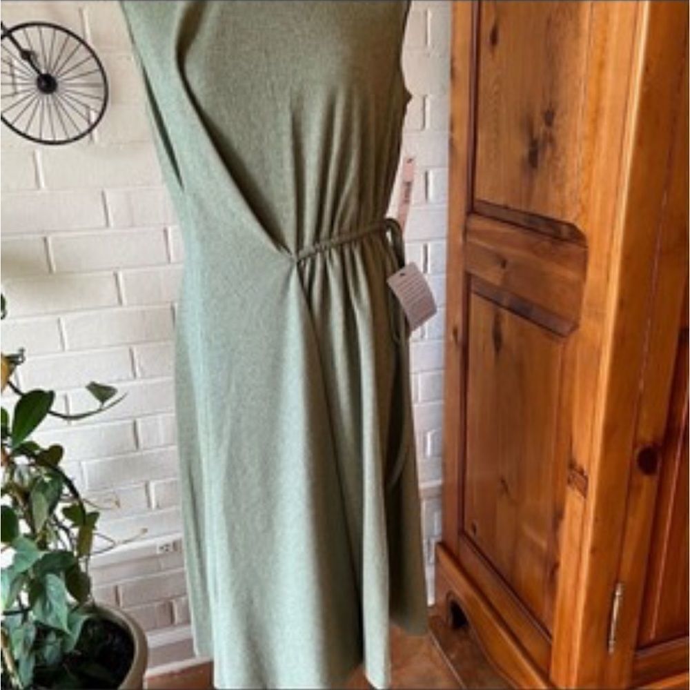 Maggy London Draped Sleeveless Dress Seafoam Green Sz 8 summer - Picture 10 of 10